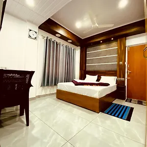 Drizzle Valley Homestay Munnar